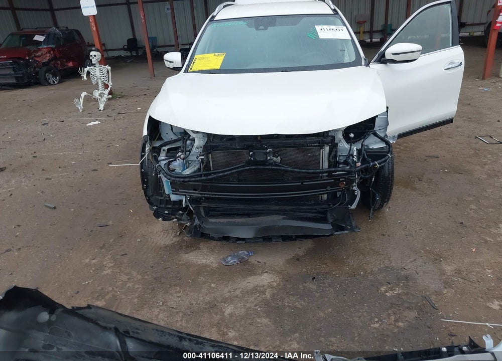 2019 NISSAN ROGUE SV VIN: JN8AT2MT5KW255923