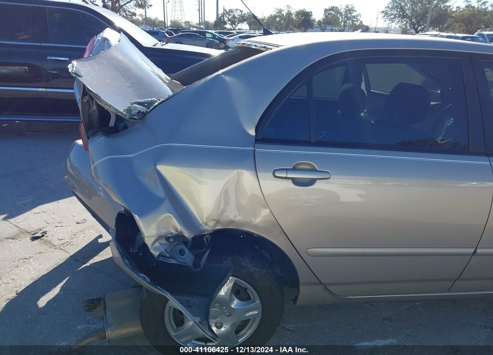 2004 TOYOTA COROLLA LE VIN: 1NXBR32E34Z198673