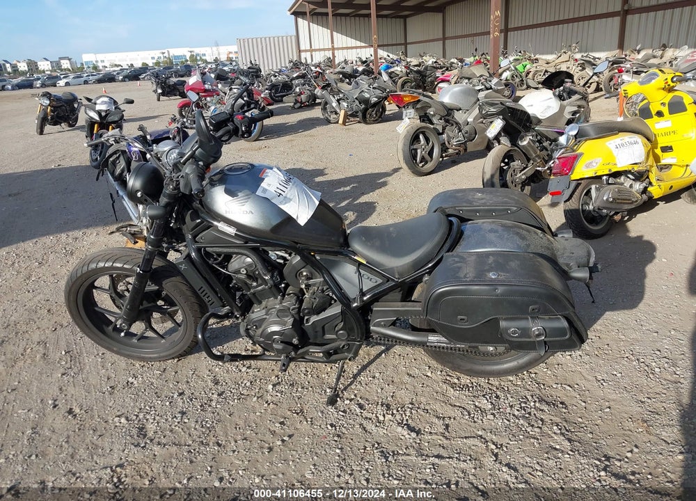 2023 HONDA CMX1100 D VIN: JH2SC8316PK200308