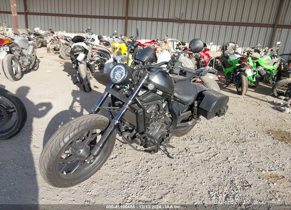 2023 HONDA CMX1100 D VIN: JH2SC8316PK200308