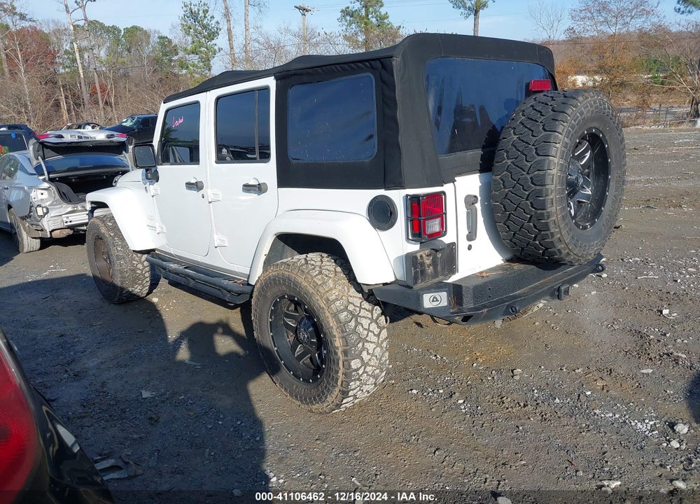 2015 JEEP WRANGLER UNLIMITED SAHARA VIN: 1C4BJWEG7FL614596