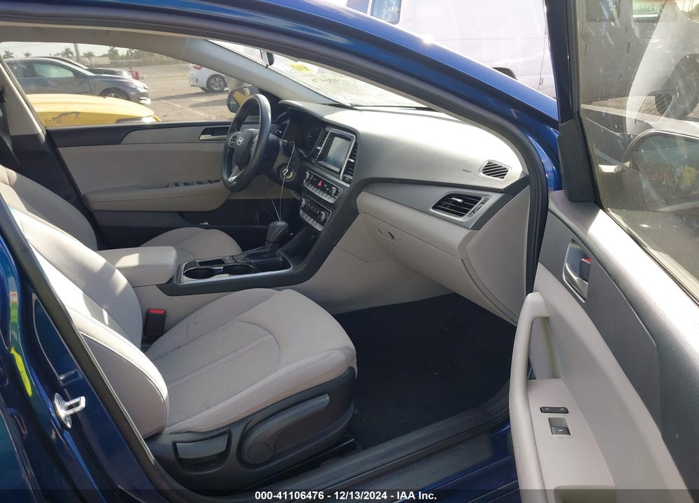 2018 HYUNDAI SONATA SE VIN: 5NPE24AF7JH727327