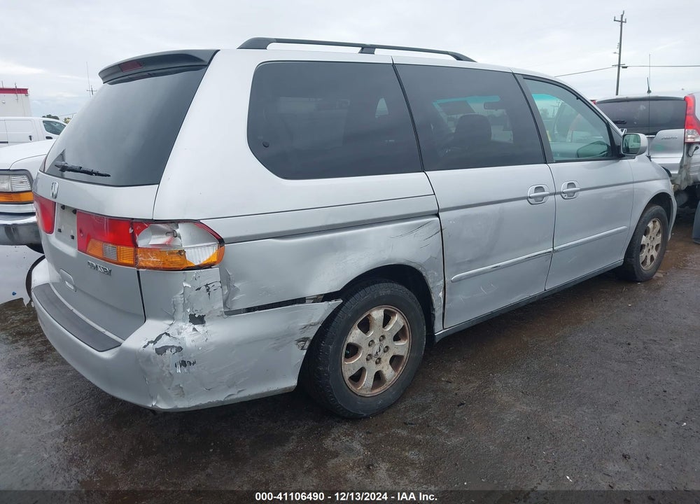 2002 HONDA ODYSSEY EX VIN: 5FNRL18652B052810