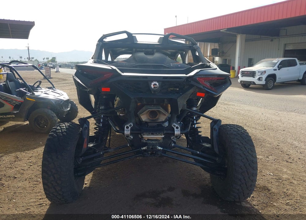 2025 CAN-AM MAVERICK X3 MAX VIN: 3JB8NAU40SE002285