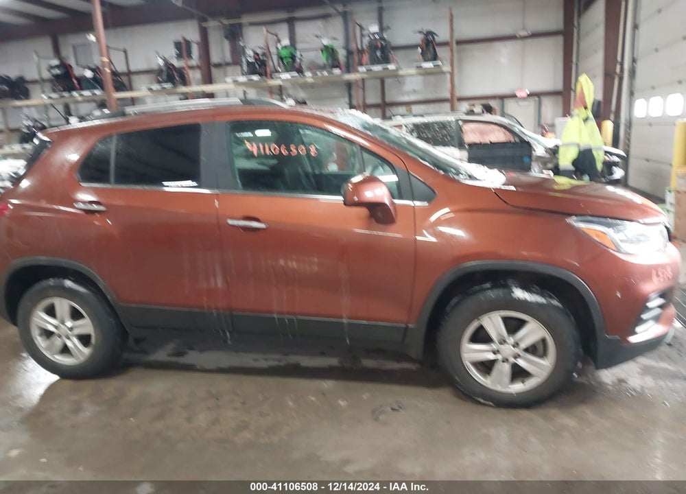 2019 CHEVROLET TRAX LT VIN: 3GNCJPSB1KL237028