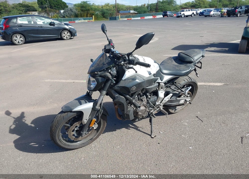 2017 YAMAHA FZ07 VIN: JYARM06E2HA012389