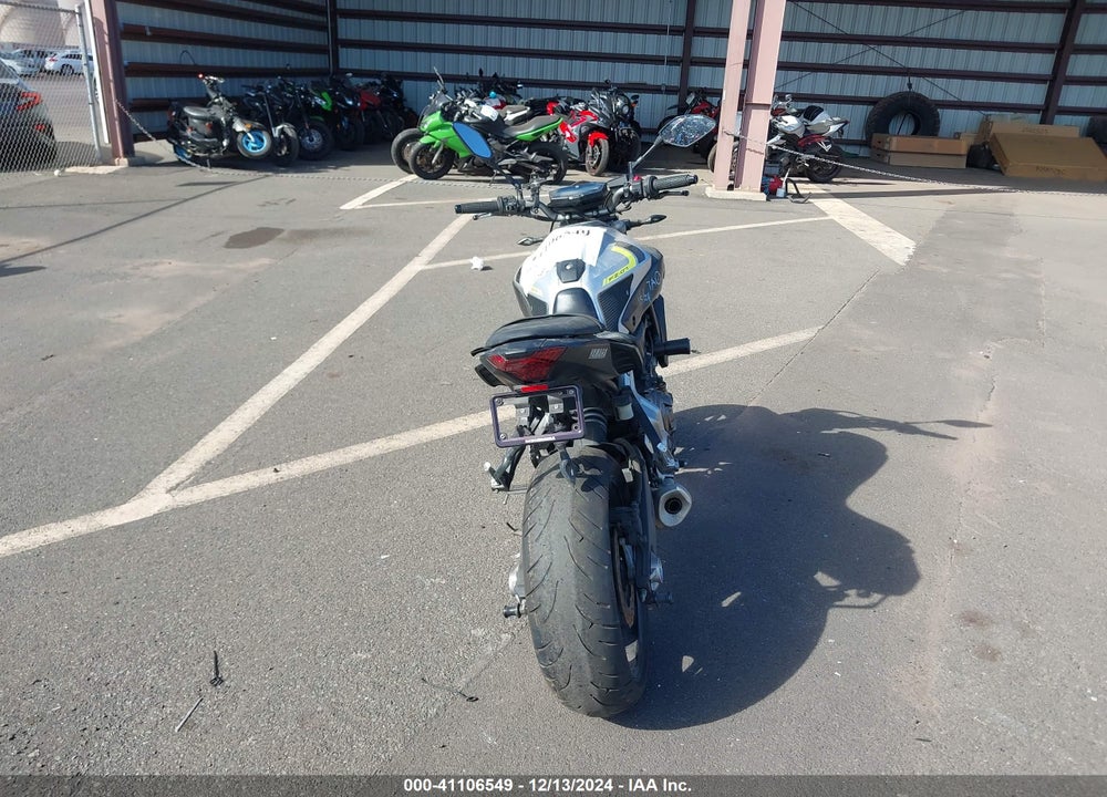 2017 YAMAHA FZ07 VIN: JYARM06E2HA012389