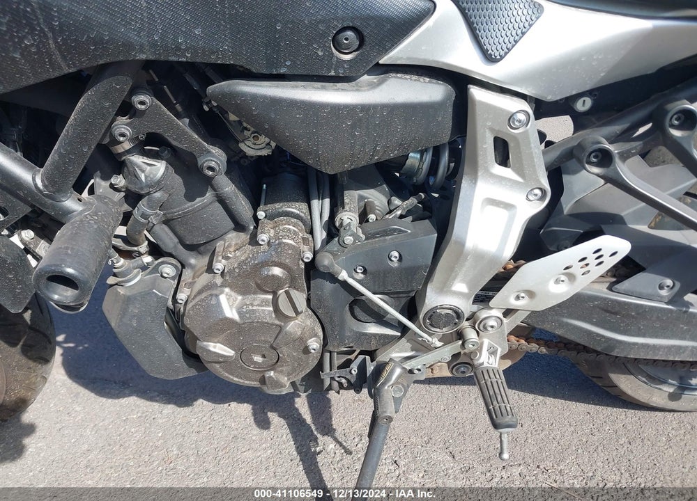 2017 YAMAHA FZ07 VIN: JYARM06E2HA012389