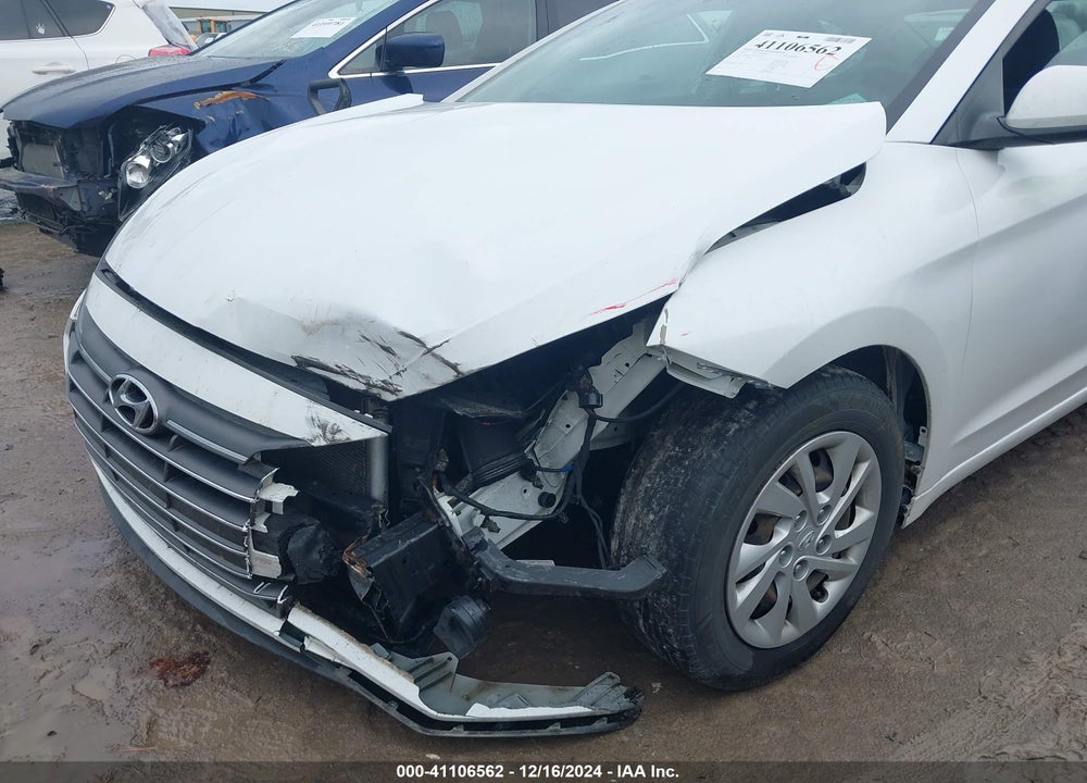 2020 HYUNDAI ELANTRA SE VIN: 5NPD74LF5LH575934