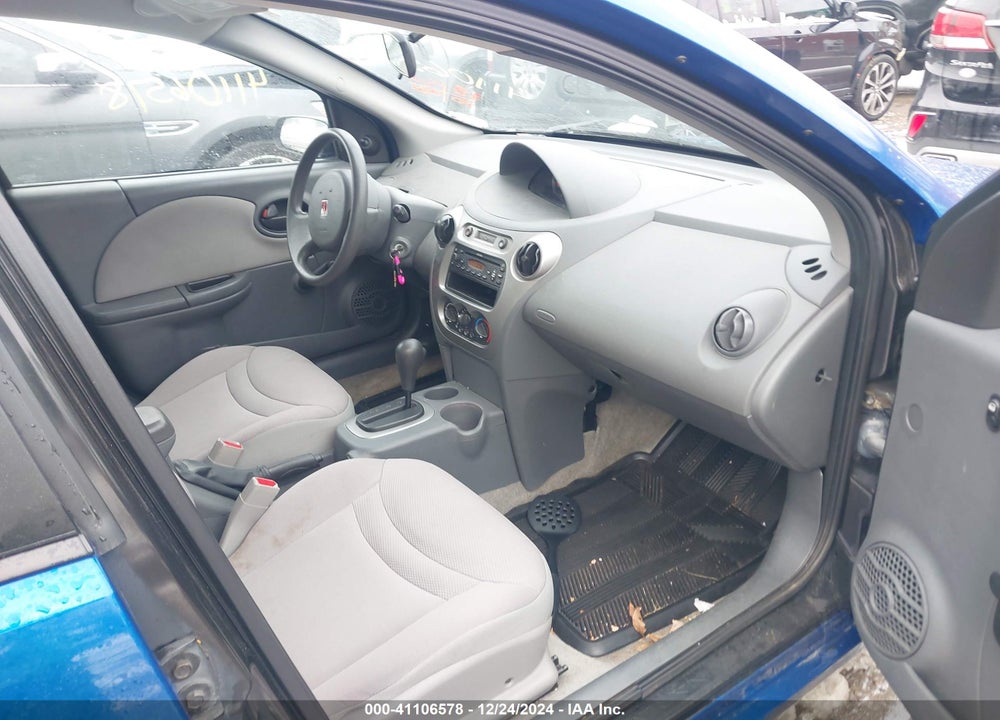 2004 SATURN ION 2 VIN: 1G8AJ52F34Z136523