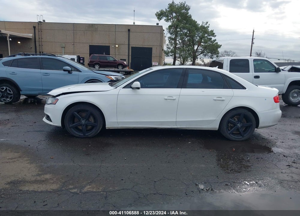 2011 AUDI A4 VIN: WAUFFAFL7BN043351