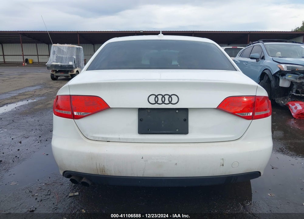 2011 AUDI A4 VIN: WAUFFAFL7BN043351