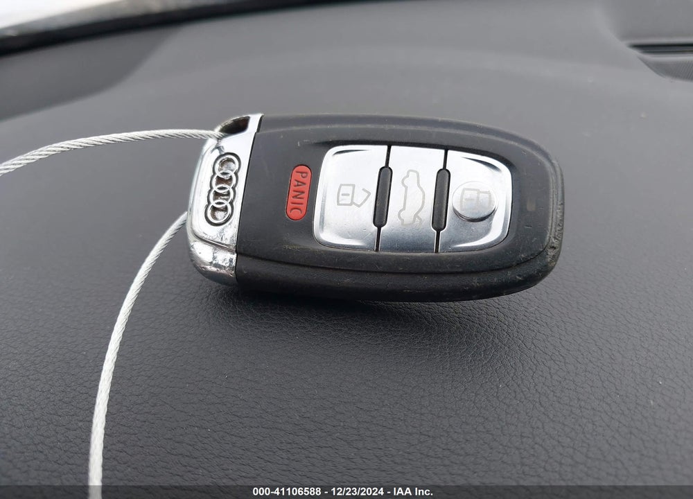 2011 AUDI A4 VIN: WAUFFAFL7BN043351