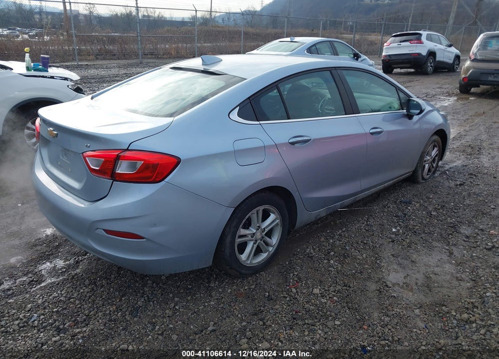 2017 CHEVROLET CRUZE LT AUTO VIN: 1G1BE5SM0H7275998