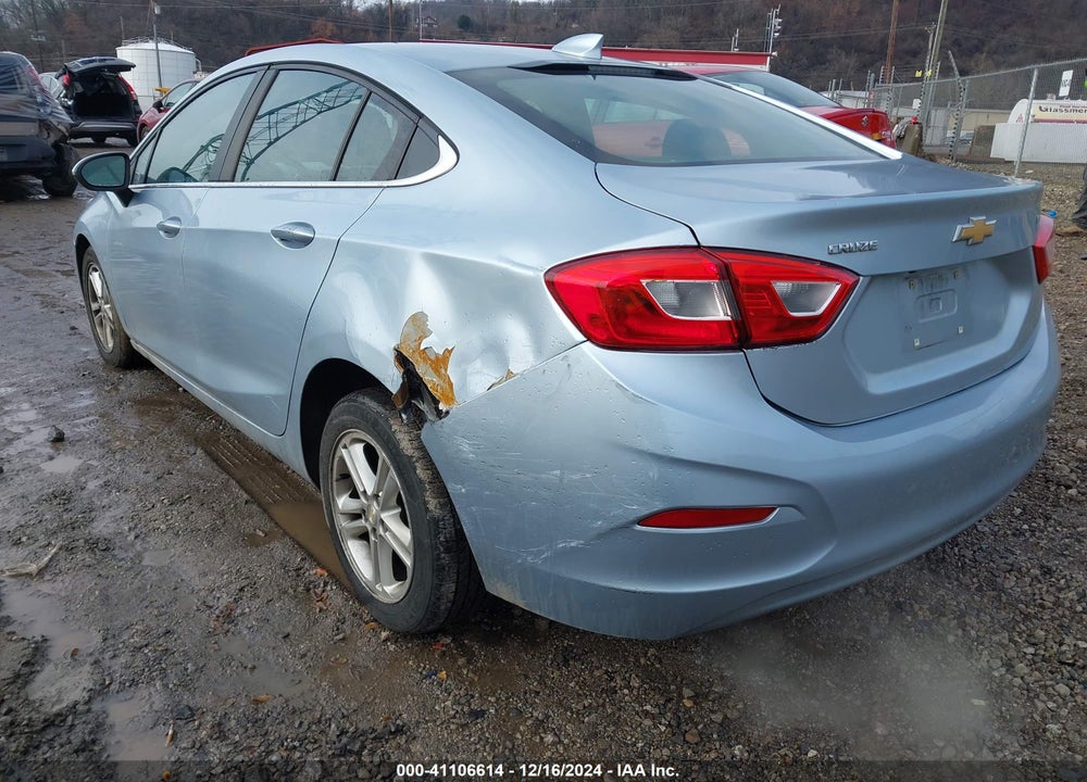 2017 CHEVROLET CRUZE LT AUTO VIN: 1G1BE5SM0H7275998