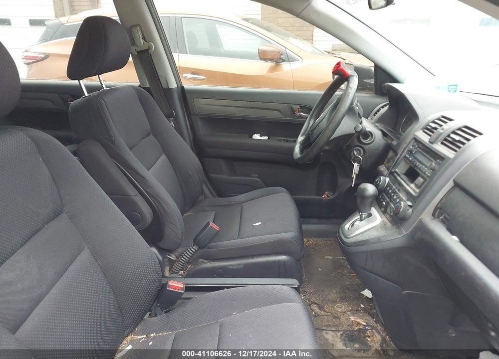 2008 HONDA CR-V LX VIN: JHLRE38398C018261