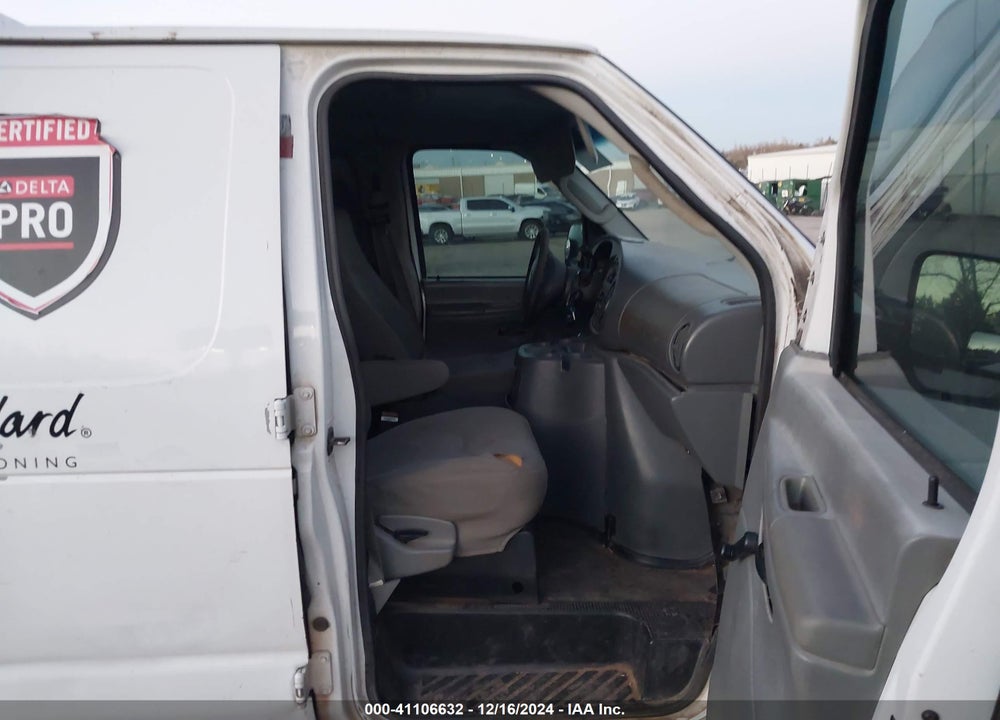 2005 FORD E-250 COMMERCIAL/RECREATIONAL VIN: 1FTNS24W25HB49805