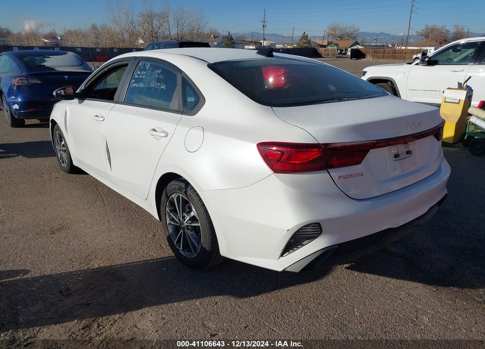 2022 KIA FORTE LXS VIN: 3KPF24AD5NE479513