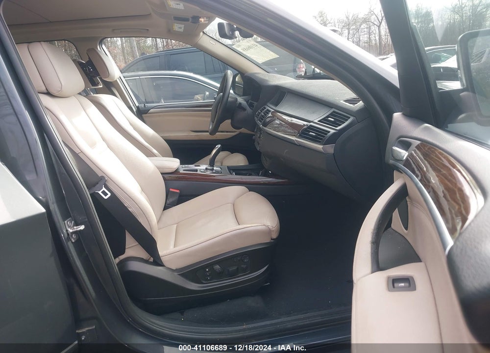 2012 BMW X5 XDRIVE35I/XDRIVE35I PREMIUM/XDRIVE35I SPORT ACTIVITY VIN: 5UXZV4C50CL988275