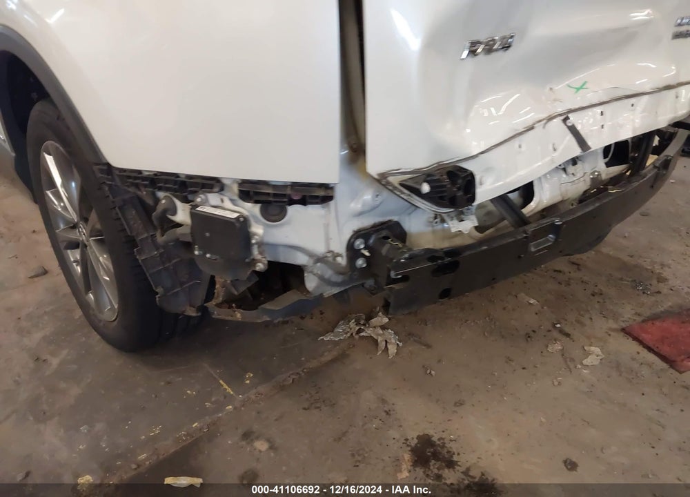 2018 TOYOTA RAV4 HYBRID LIMITED VIN: JTMDJREV0JD245365