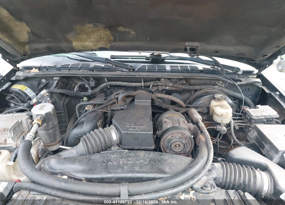 2000 CHEVROLET S-10 LS VIN: 1GCCS1954Y8285343
