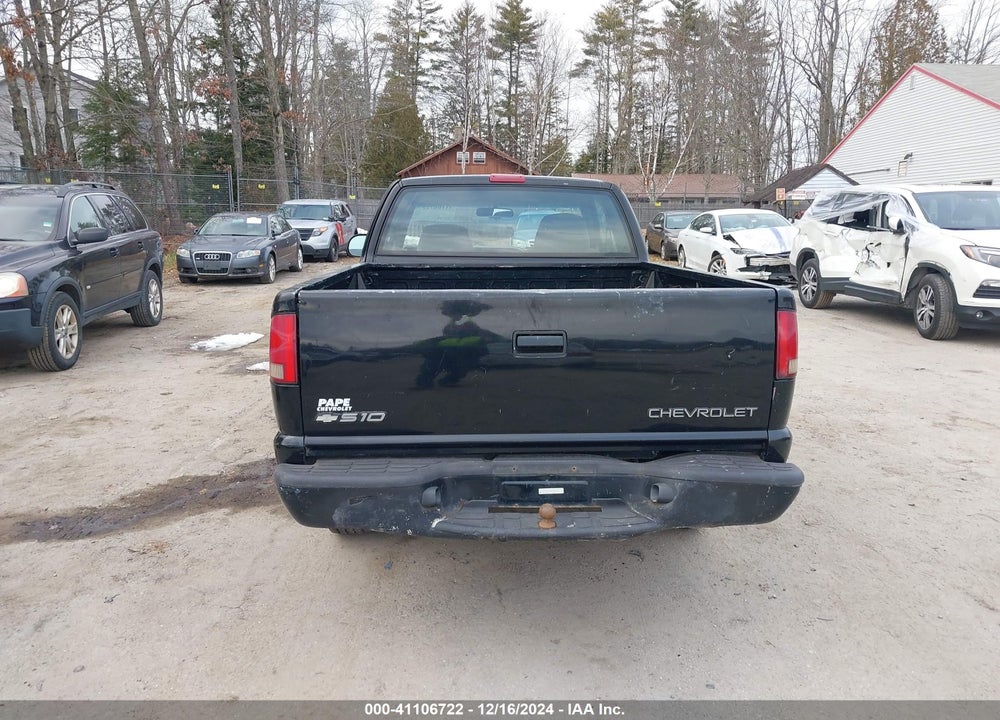 2000 CHEVROLET S-10 LS VIN: 1GCCS1954Y8285343