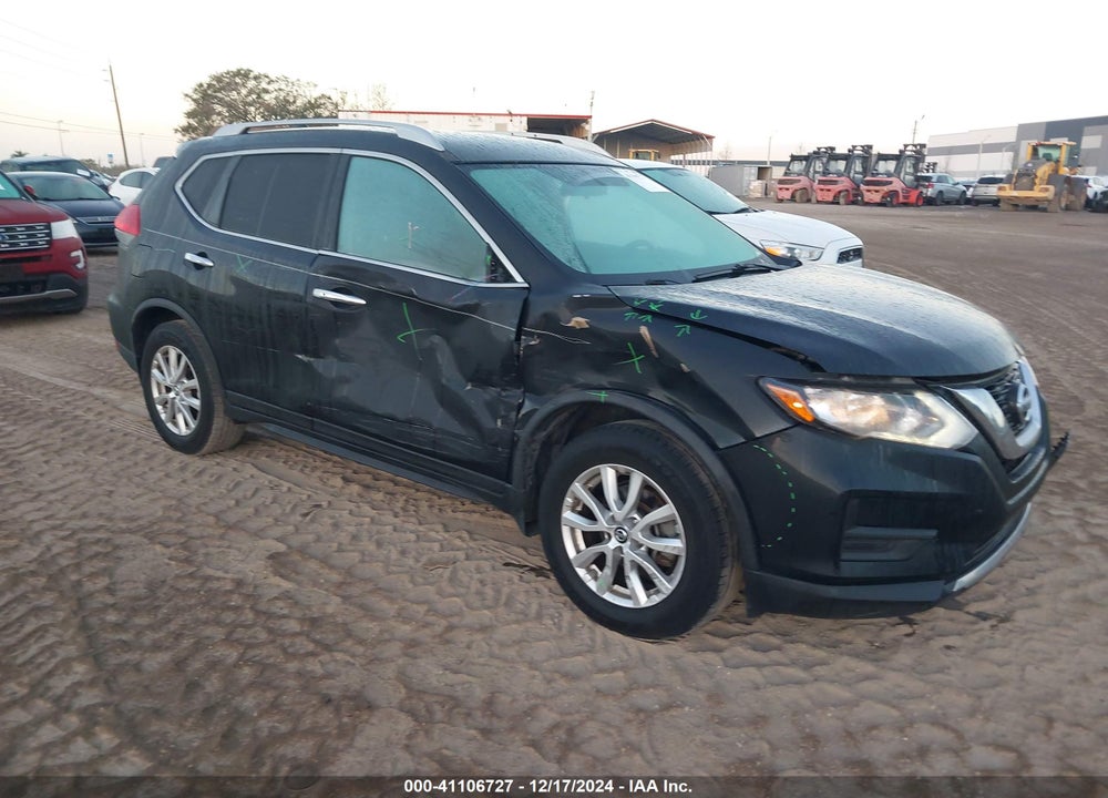 2017 NISSAN ROGUE SV VIN: JN8AT2MT5HW136343