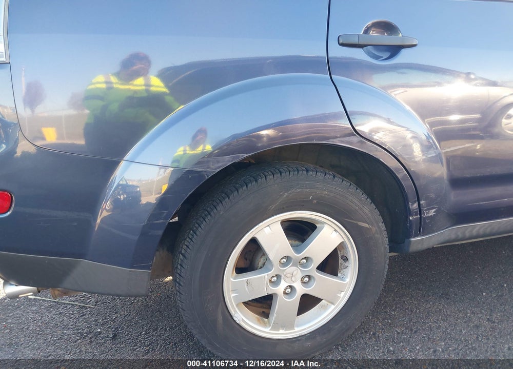 2007 MITSUBISHI OUTLANDER LS VIN: JA4MT31X07Z011800
