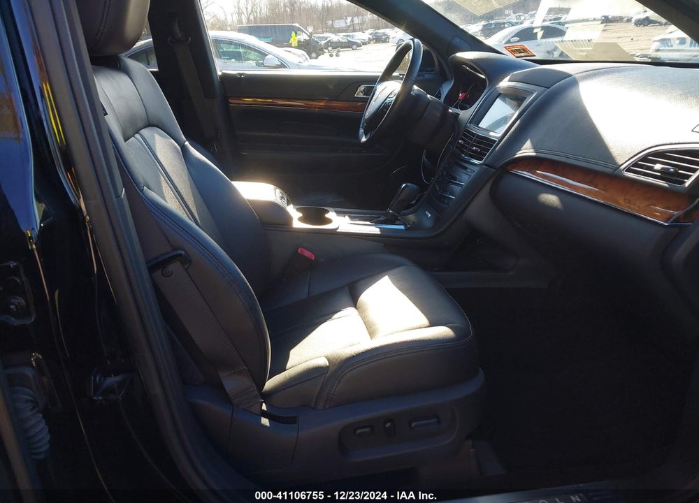 2019 LINCOLN MKT LIVERY VIN: 2LMHJ5NK1KBL04320