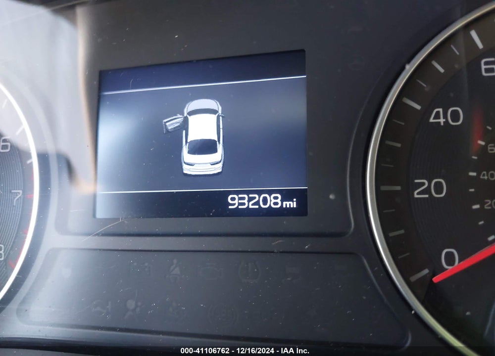 2020 KIA OPTIMA LX VIN: 5XXGT4L32LG400079