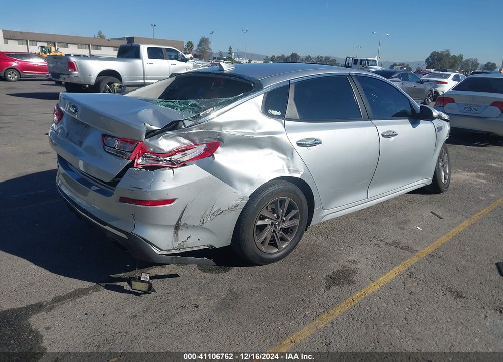2020 KIA OPTIMA LX VIN: 5XXGT4L32LG400079
