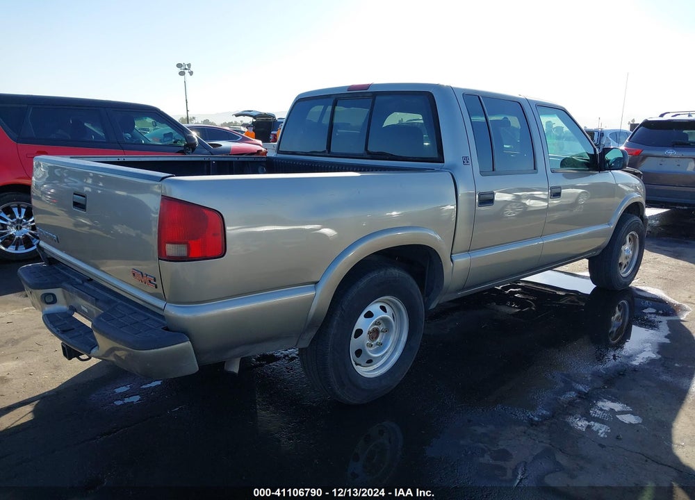 2002 GMC SONOMA SLS VIN: 1GTDT13W82K203269