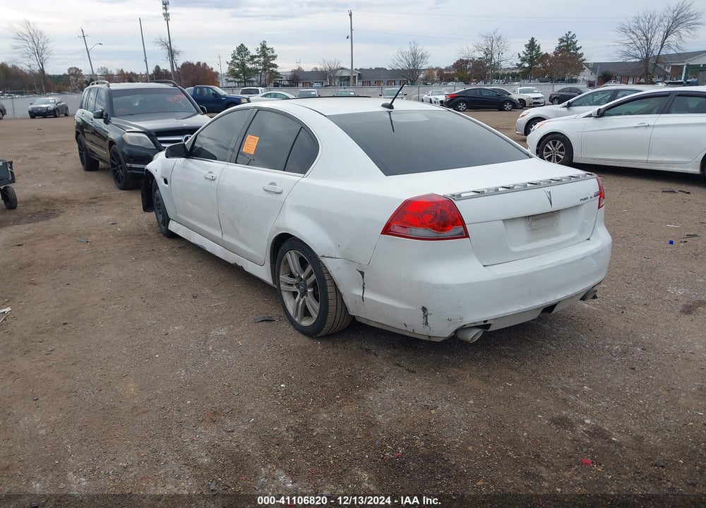2009 PONTIAC G8 VIN: 6G2ER57789L209162