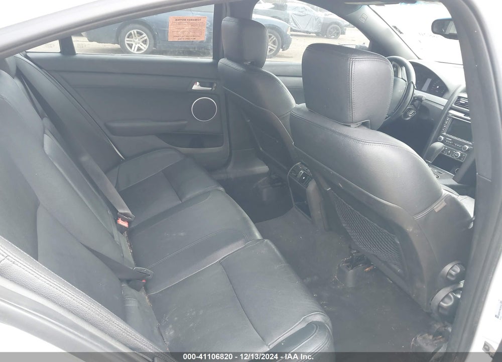 2009 PONTIAC G8 VIN: 6G2ER57789L209162