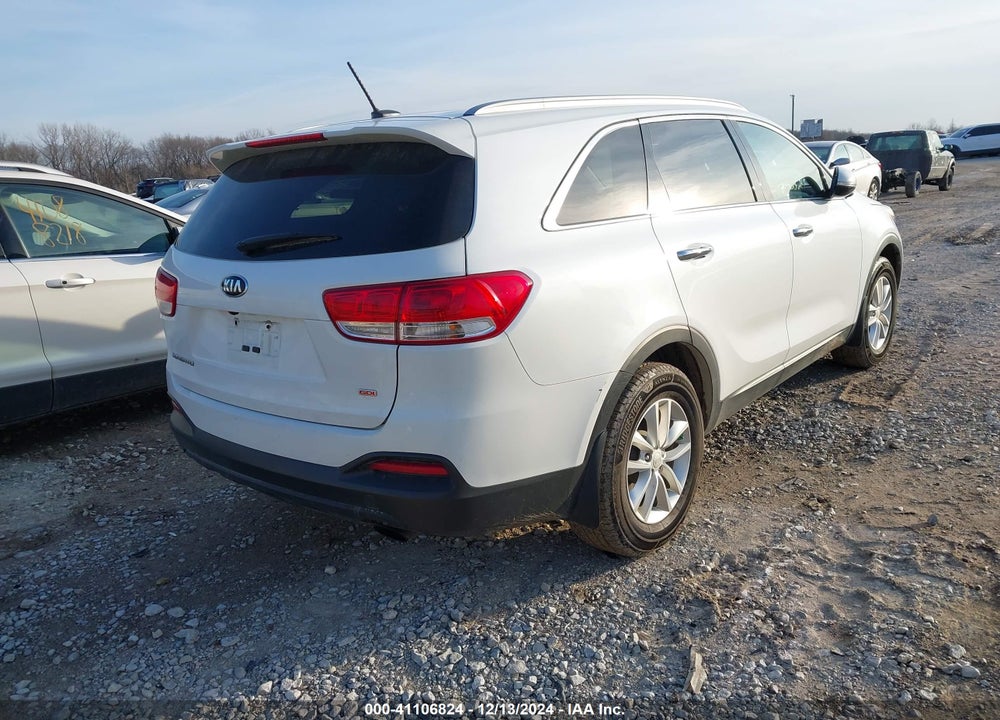 2017 KIA SORENTO 2.4L LX VIN: 5XYPG4A33HG293876