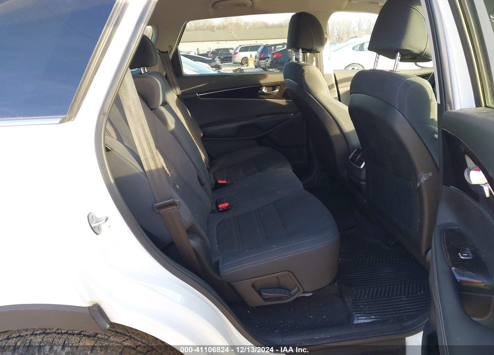 2017 KIA SORENTO 2.4L LX VIN: 5XYPG4A33HG293876