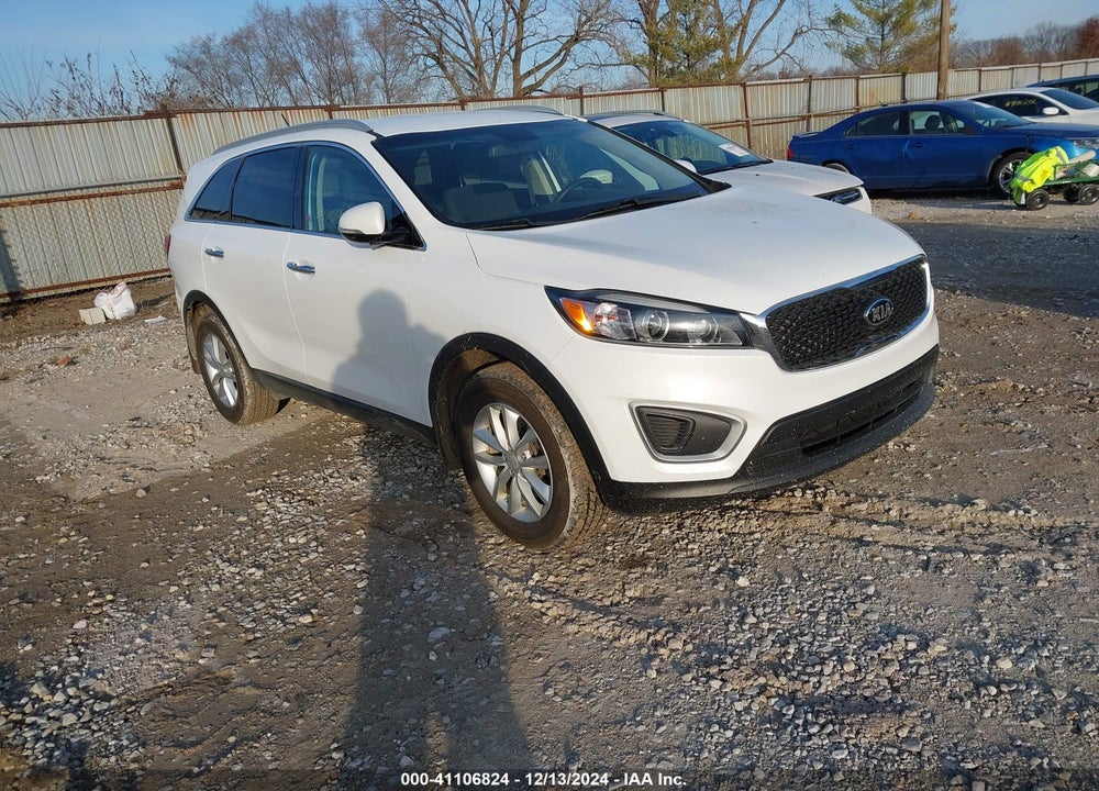 2017 KIA SORENTO 2.4L LX VIN: 5XYPG4A33HG293876