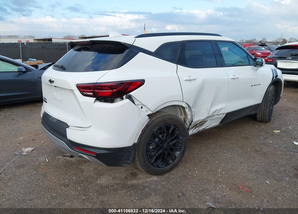 2024 CHEVROLET BLAZER FWD 3LT VIN: 3GNKBDR47RS178033