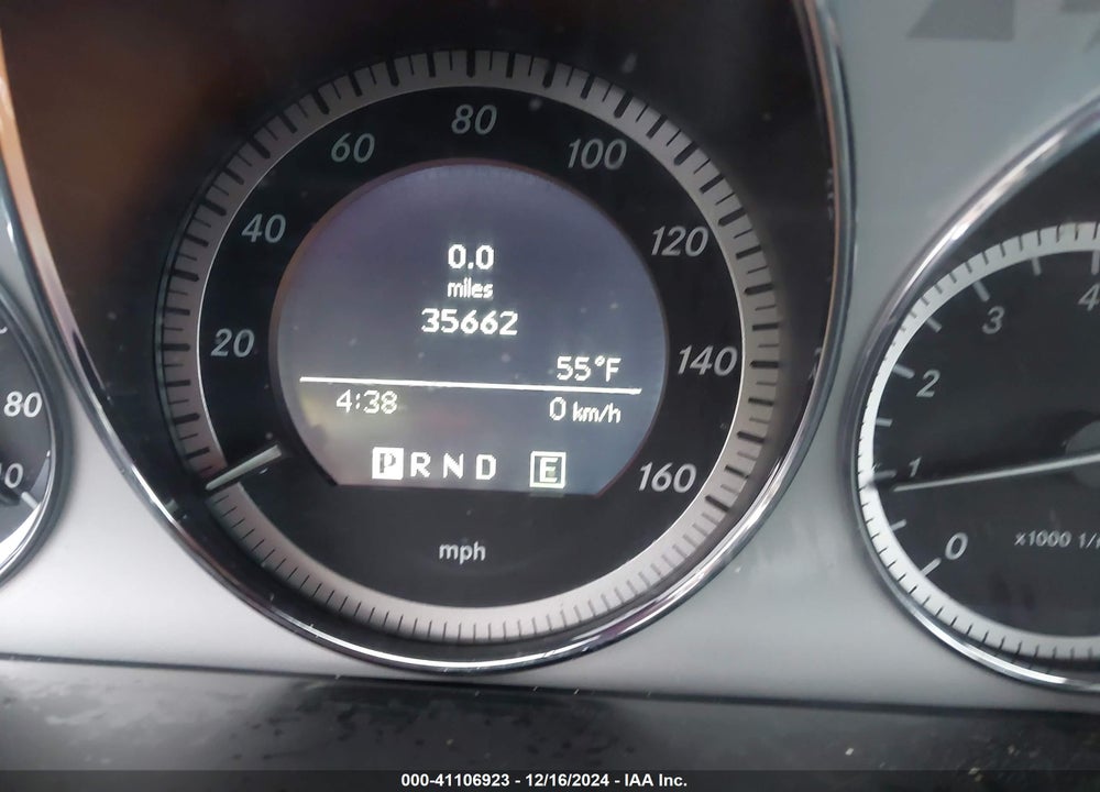 2011 MERCEDES-BENZ C 300 VIN: WDDGF5EB4BR153991