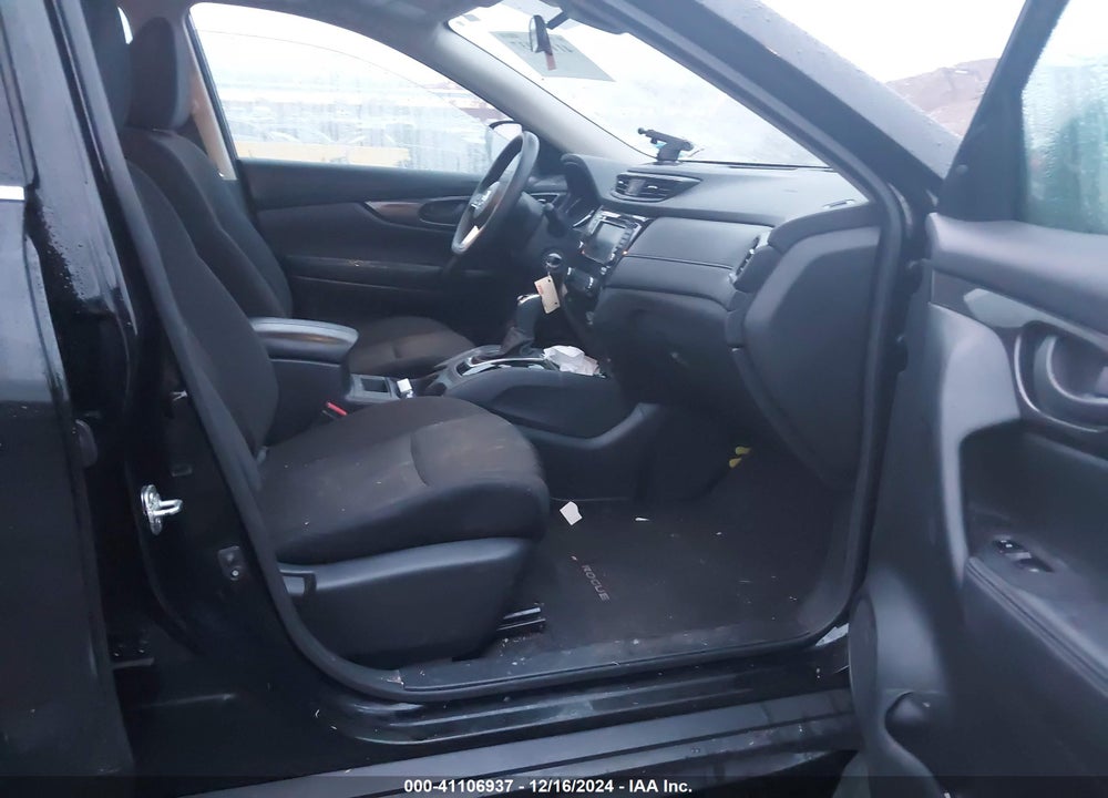 2020 NISSAN ROGUE S INTELLIGENT AWD VIN: 5N1AT2MV0LC751093