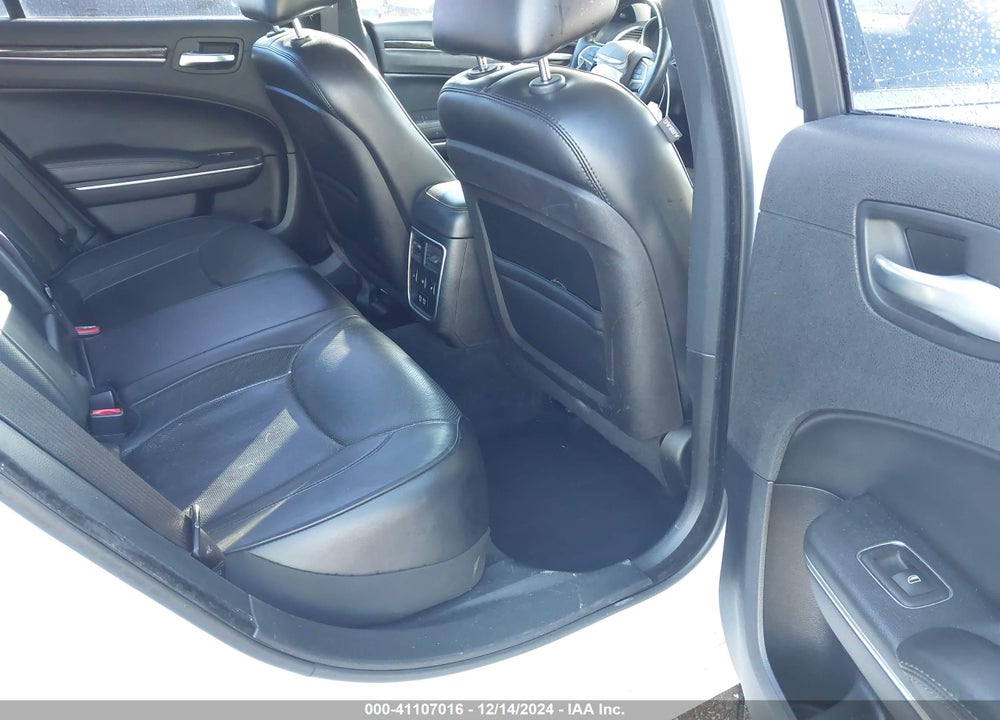 2016 CHRYSLER 300C VIN: 2C3CCAEG9GH105856