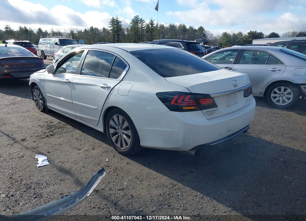 2013 HONDA ACCORD EX VIN: 1HGCR2F77DA191601