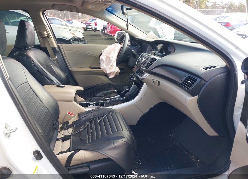 2013 HONDA ACCORD EX VIN: 1HGCR2F77DA191601