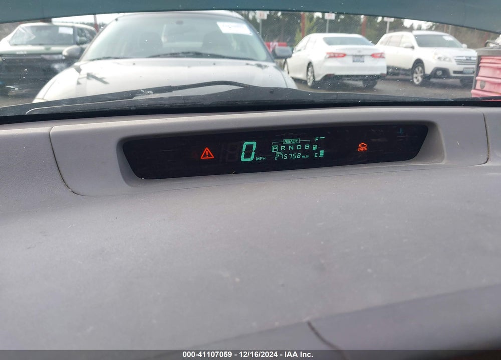 2002 TOYOTA PRIUS VIN: JT2BK12U020059778