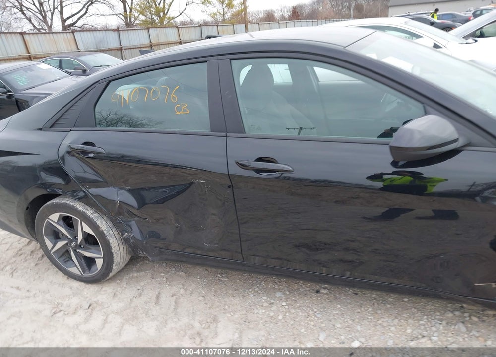 2023 HYUNDAI ELANTRA VIN: KMHLS4AG6PU418829