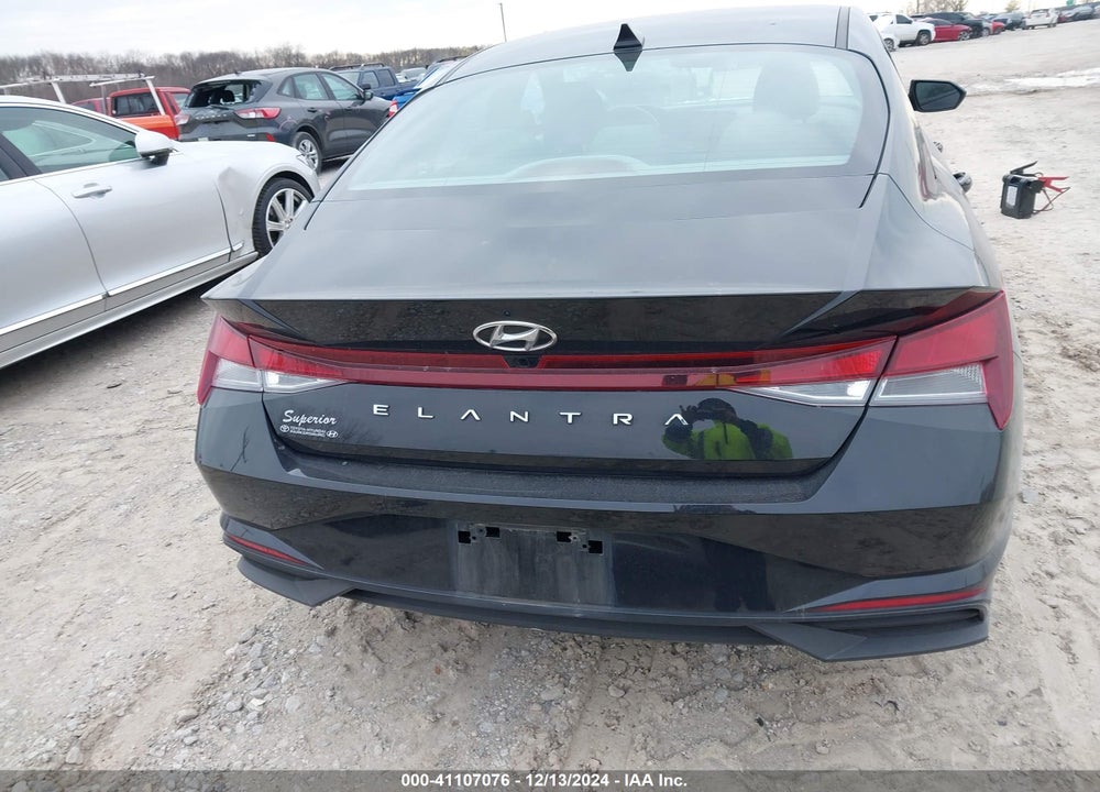 2023 HYUNDAI ELANTRA VIN: KMHLS4AG6PU418829