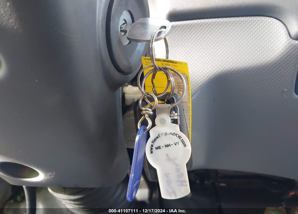2018 ISUZU NPR HD VIN: JALC4W164J7010271