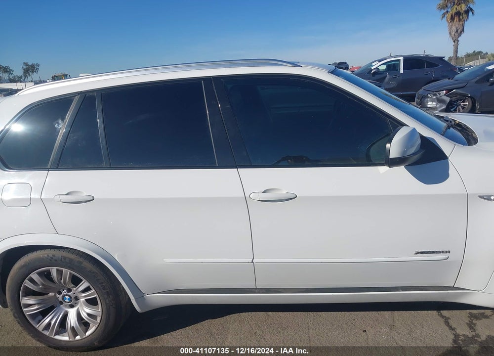 2013 BMW X5 XDRIVE50I VIN: 5UXZV8C59DL899118