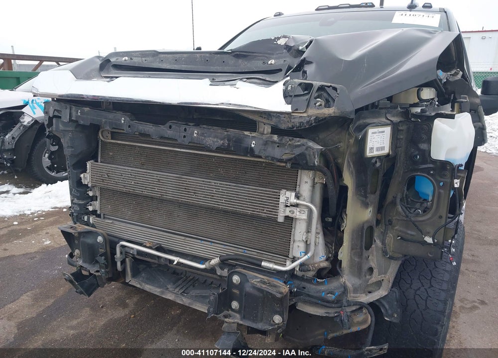 2020 GMC SIERRA 3500HD 4WD  STANDARD BED DENALI VIN: 1GT49WEYXLF296199