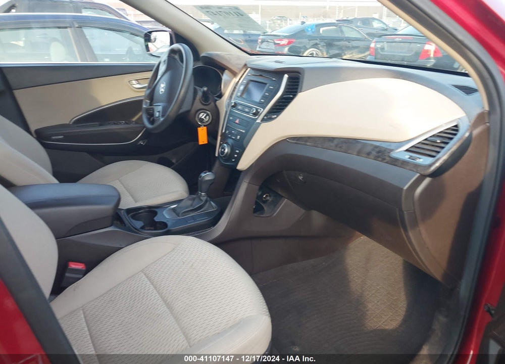 2017 HYUNDAI SANTA FE SPORT 2.4L VIN: 5XYZTDLB1HG492059
